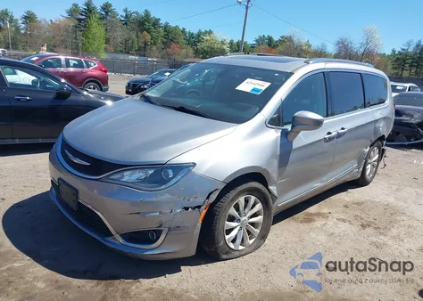 2018 Chrysler Pacifica Touring L Plus from USA, damaged, VIN 2C4RC1EGXJR101757